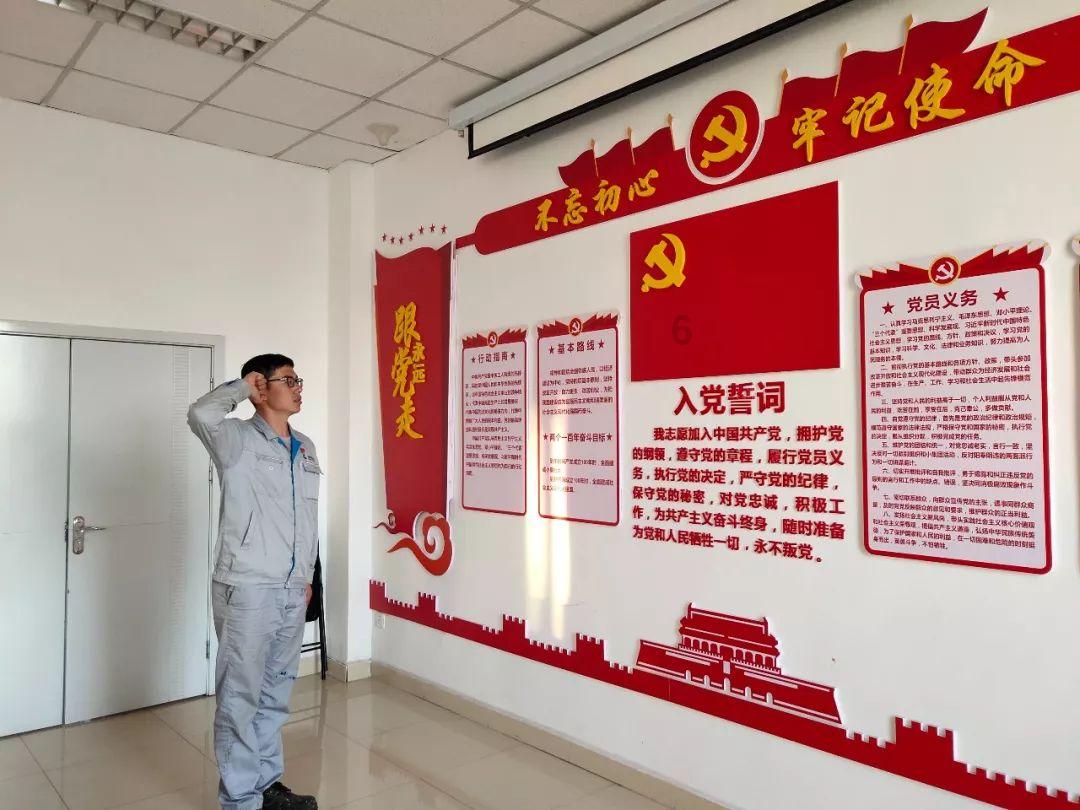 十四万人齐卸甲，更无一个是男儿。这首诗反映的是哪个历史事件？游戏画面